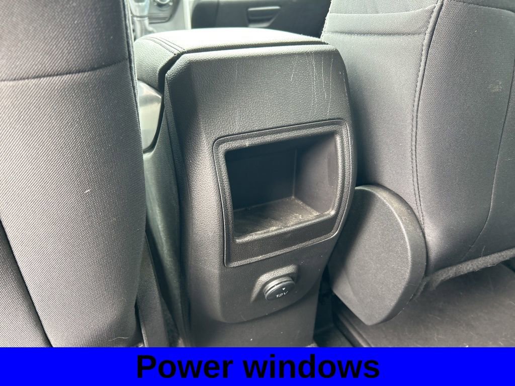 Used 2015 Ford Escape SE image 8