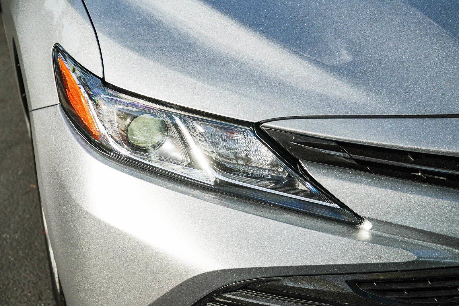 Used 2019 Toyota Camry LE w/ Carpet Mat Package FWD image 8