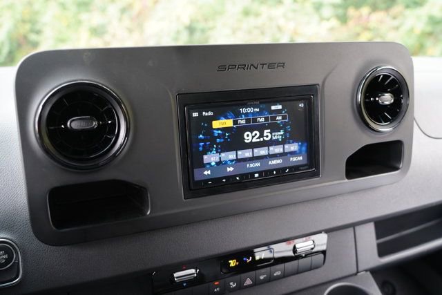 Used 2023 Mercedes-Benz Sprinter 3500 image 36