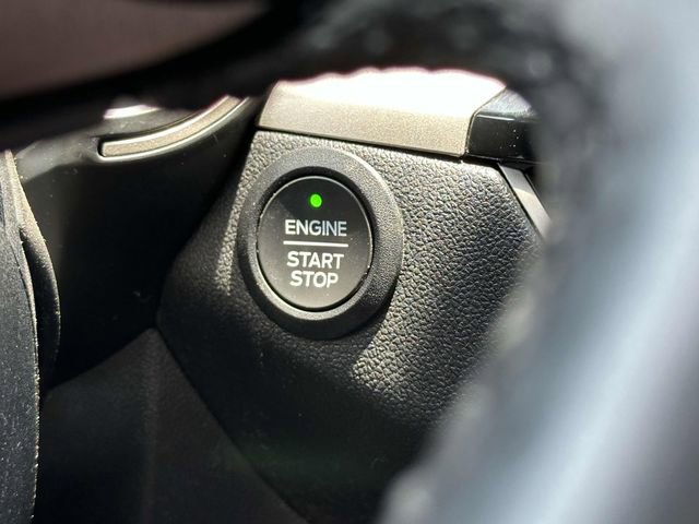 Certified 2021 Ford Escape SEL image 21