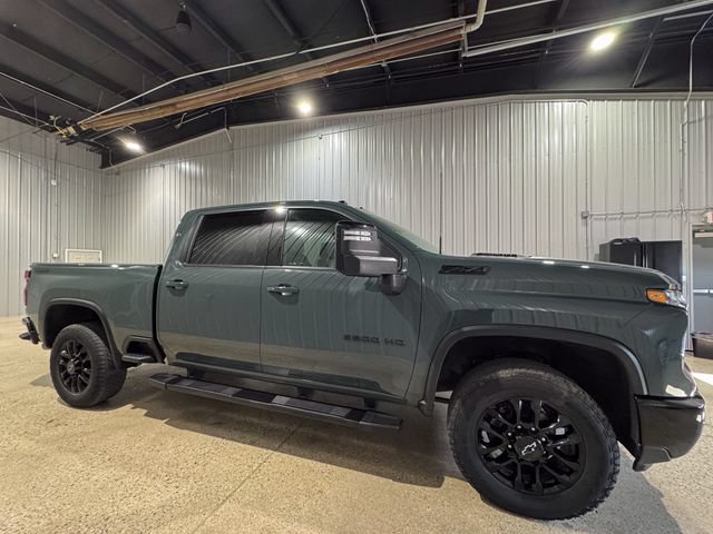 Used 2025 Chevrolet Silverado 2500 LTZ w/ Trail Boss Package AWD/4WD image 7