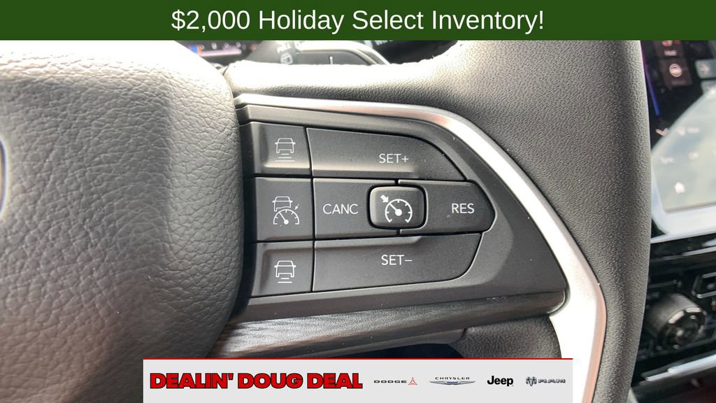 New 2025 Jeep Grand Cherokee L Altitude image 17