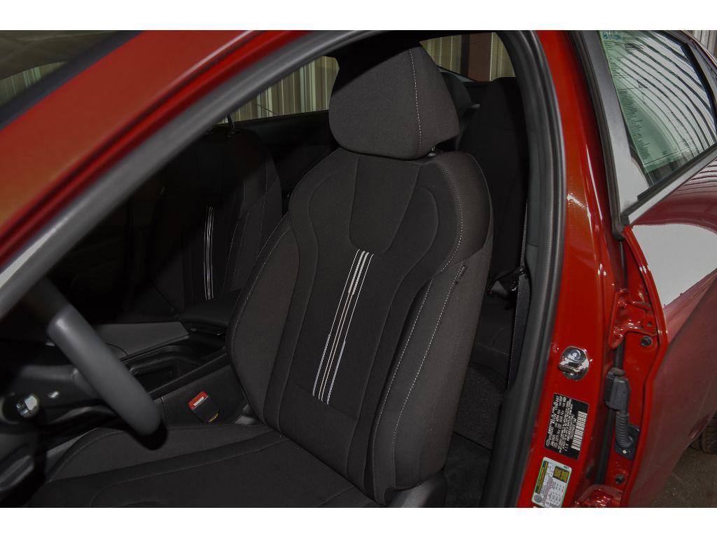 New 2025 Hyundai Elantra Sport image 68