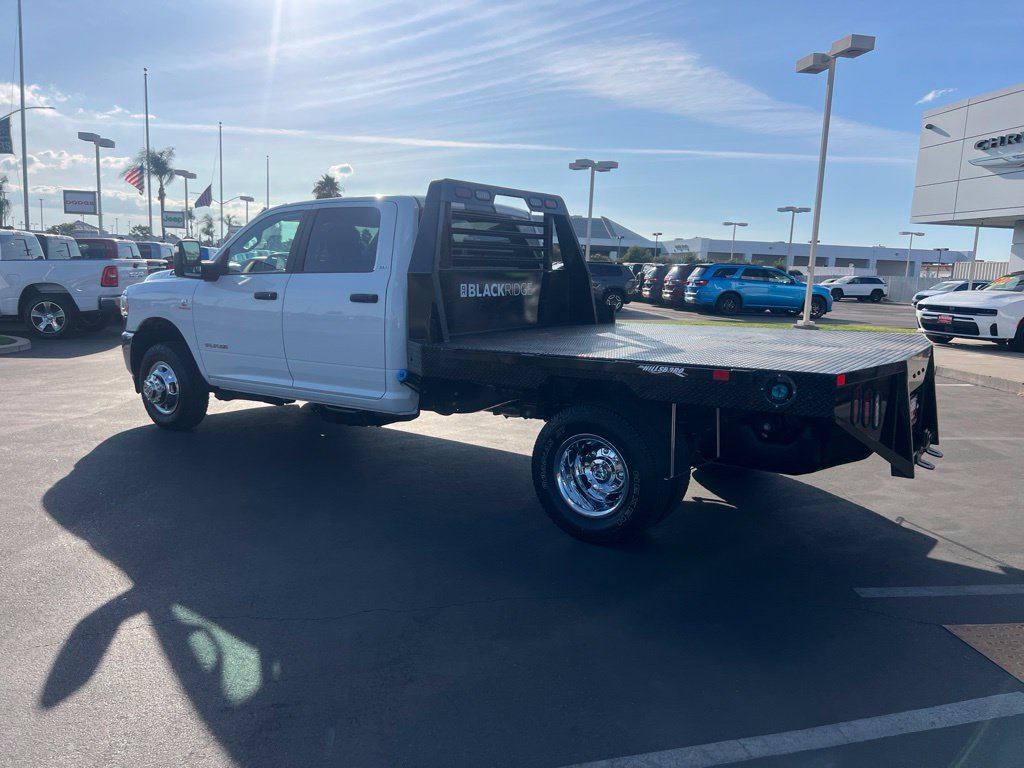 Used 2024 RAM 3500 SLT w/ Quick Order Package 2YG SLT AWD/4WD image 15