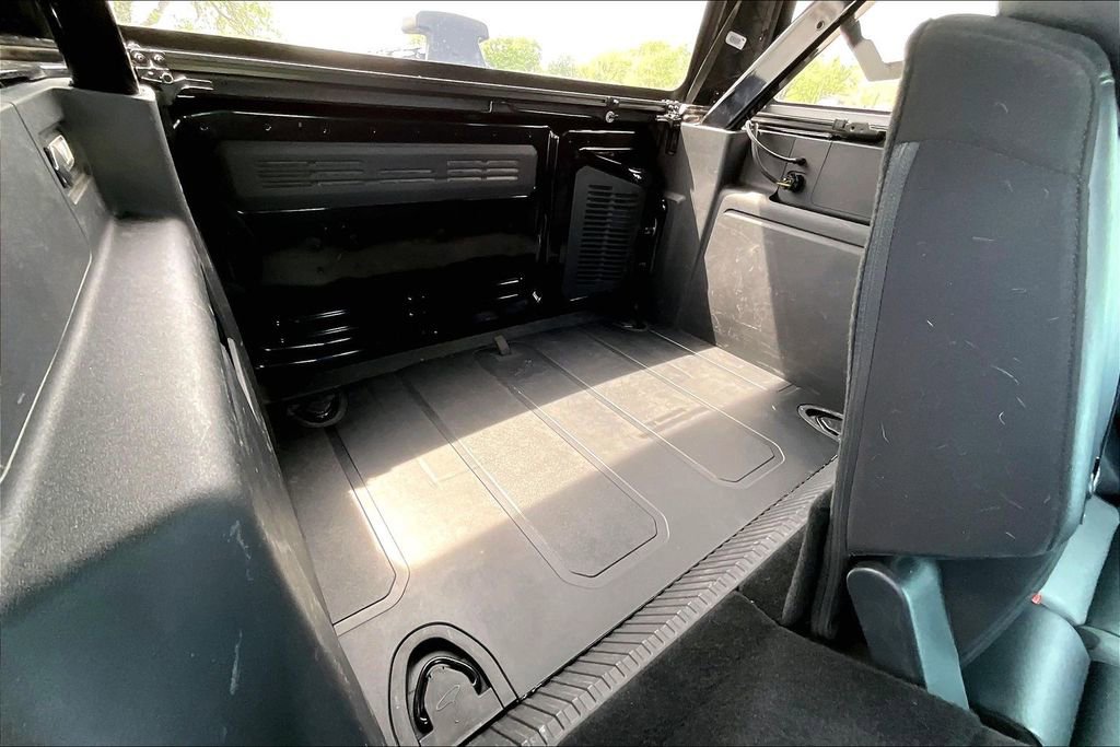 Used 2022 Ford Bronco Black Diamond image 27