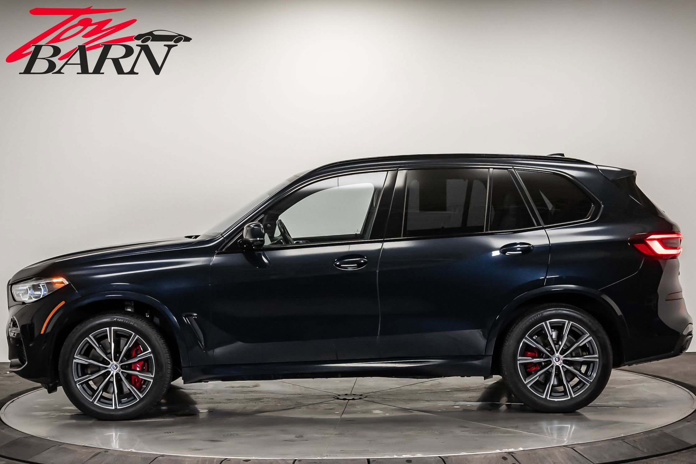 Used 2023 BMW X5 M50i w/ Executive Package video 2