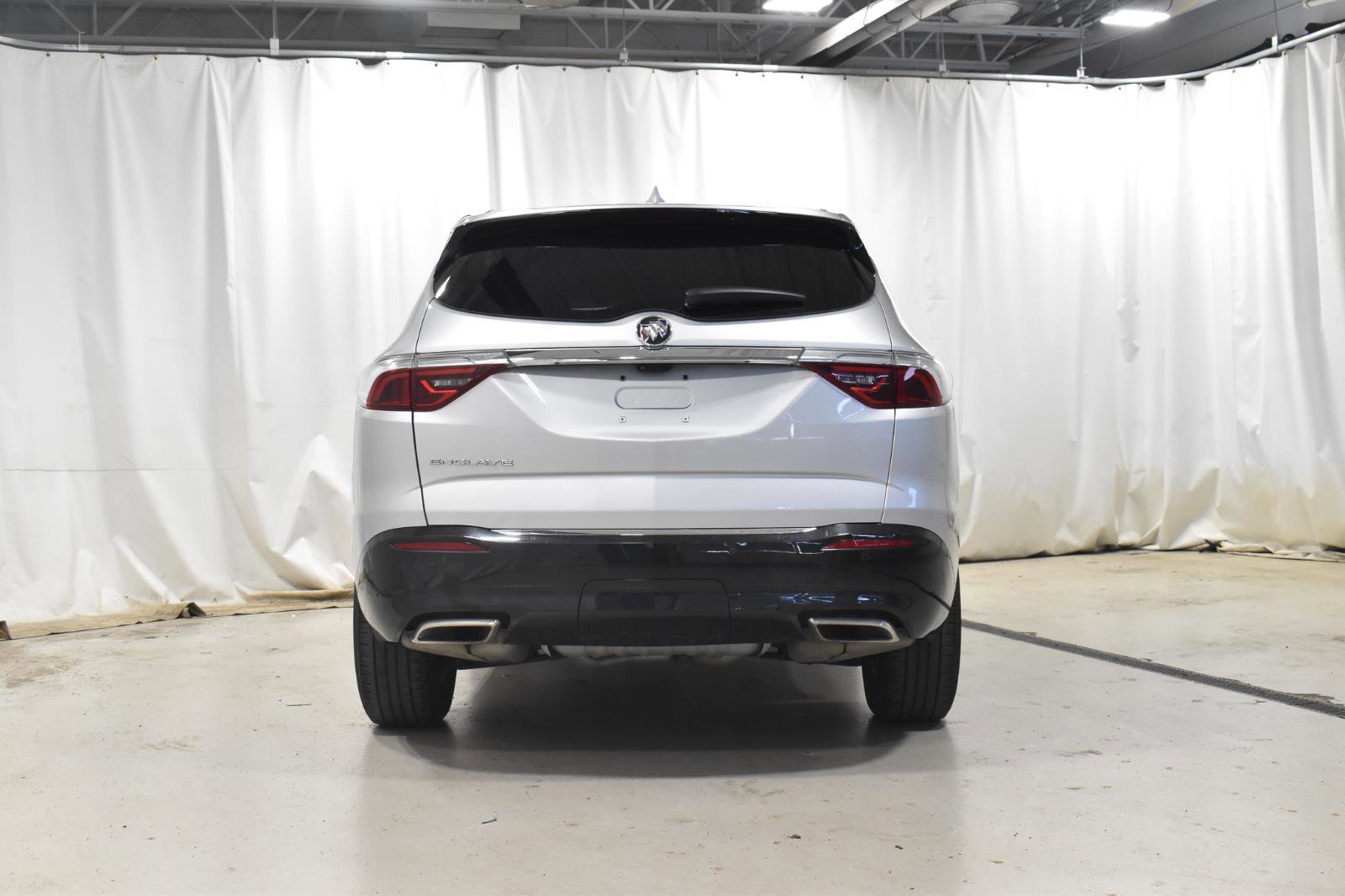 Used 2022 Buick Enclave Premium image 29