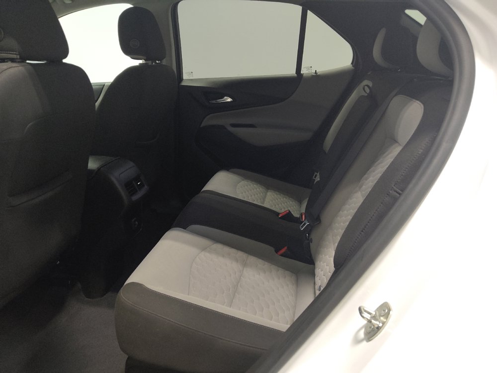 Used 2021 Chevrolet Equinox LT FWD image 18