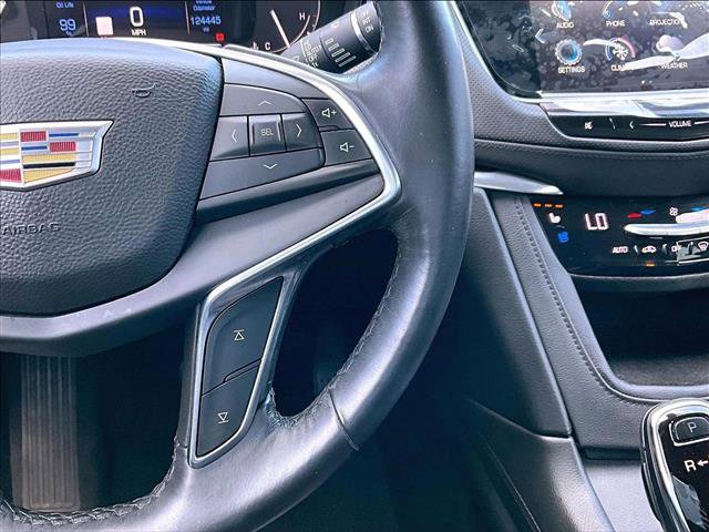 Used 2017 Cadillac XT5 Premium Luxury w/ Driver Assist Package FWD image 19