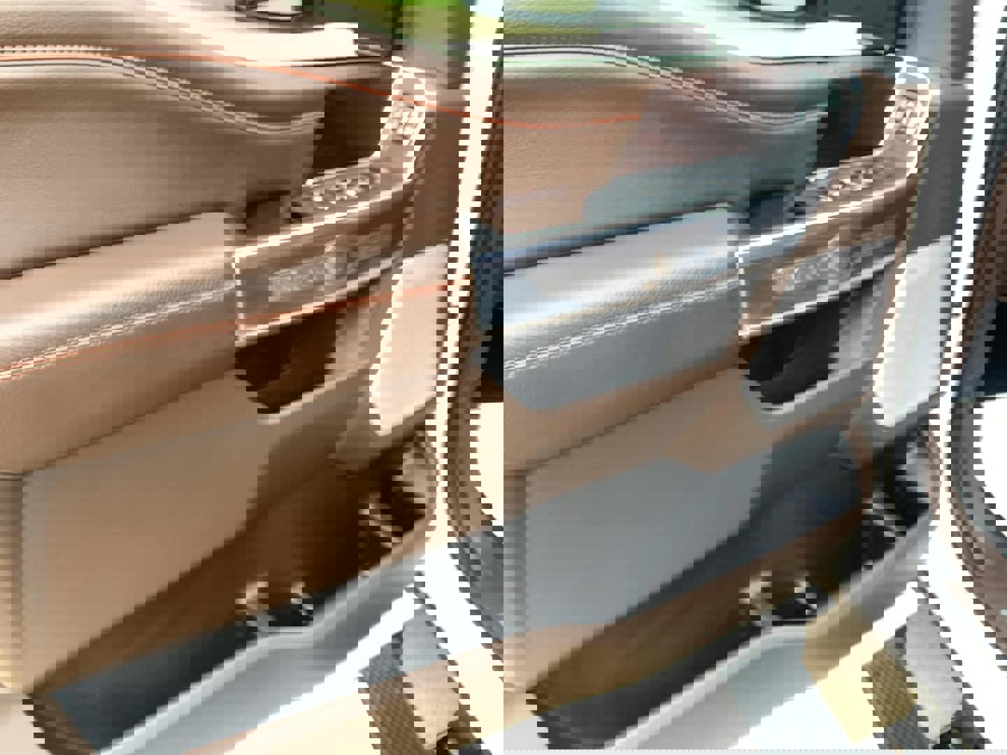 Used 2025 Ford F450 King Ranch w/ FX4 Off-Road Package image 34