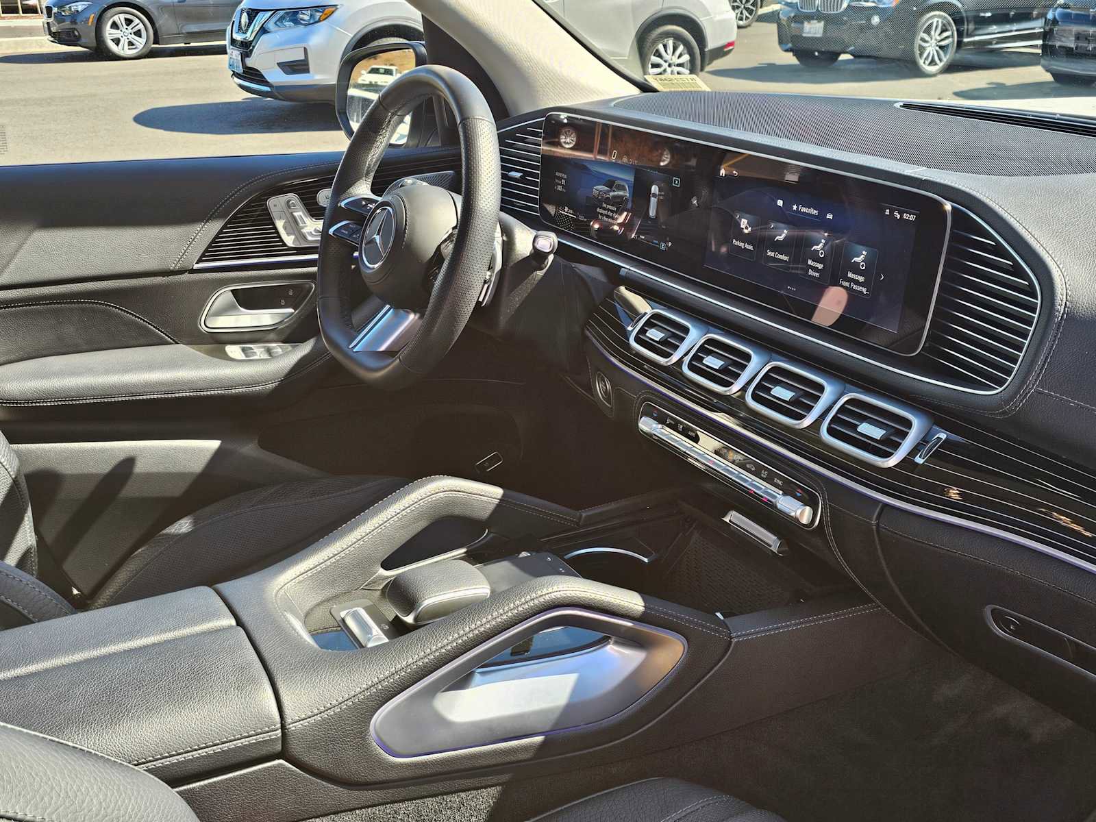 Used 2024 Mercedes-Benz GLS 580 4MATIC image 10