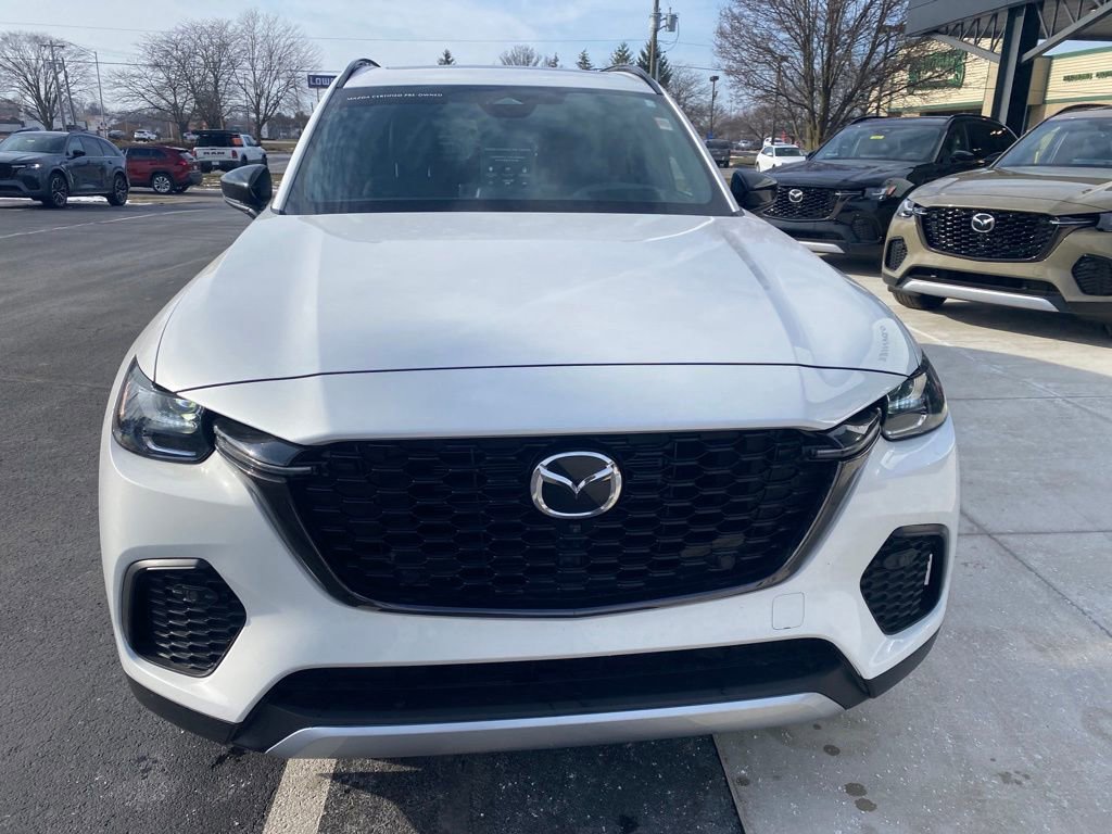 Certified 2025 MAZDA CX-70 Plug-In Hybrid w/ Premium Plus image 3