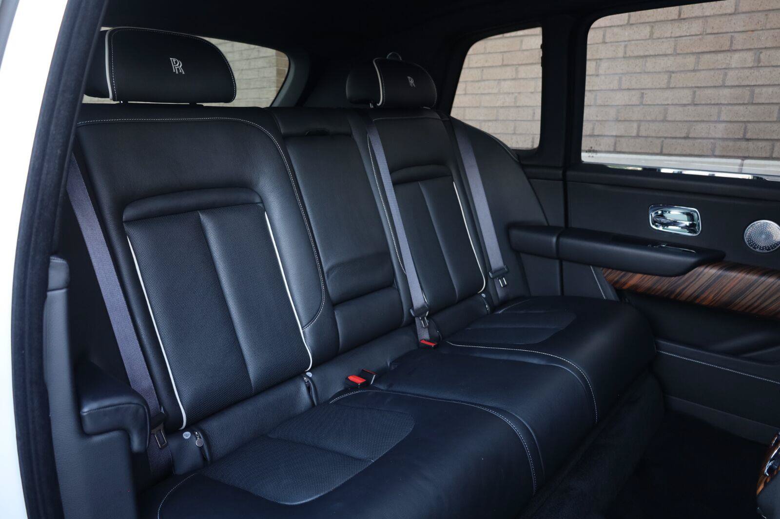 Used 2019 Rolls-Royce Cullinan AWD/4WD image 33