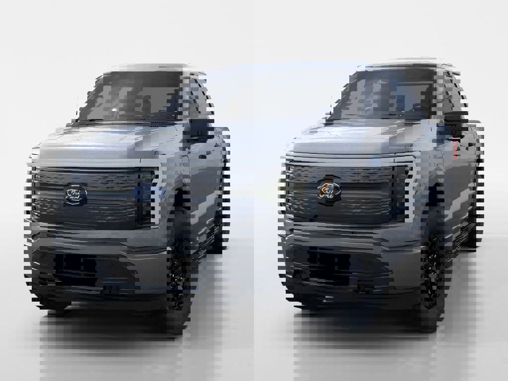 New 2025 Ford F150 Lightning XLT image 32