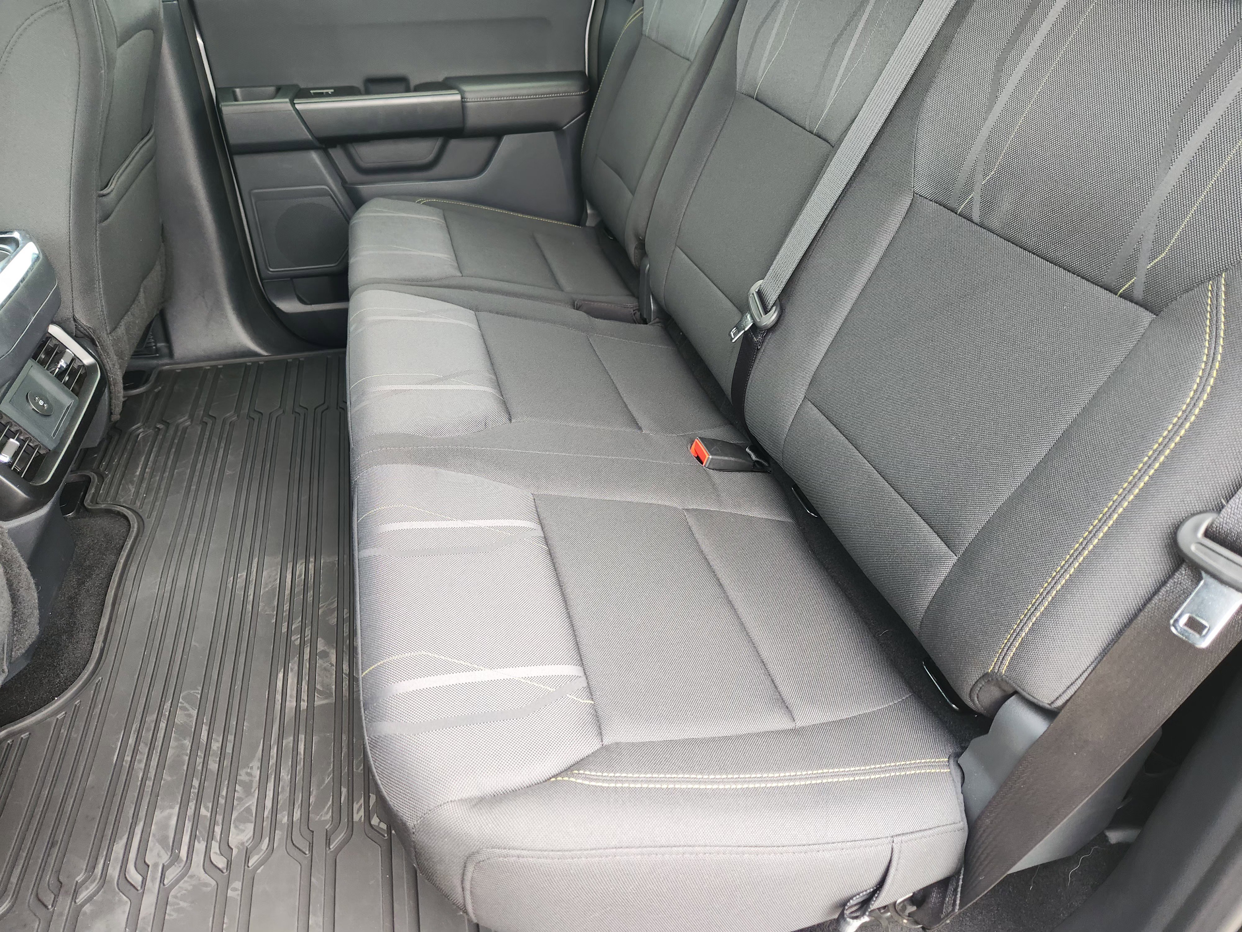 Used 2025 Ford F150 STX w/ Equipment Group 200A AWD/4WD image 29