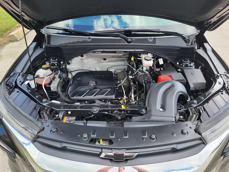 Used 2021 Chevrolet TrailBlazer LT w/ Convenience Package image 32