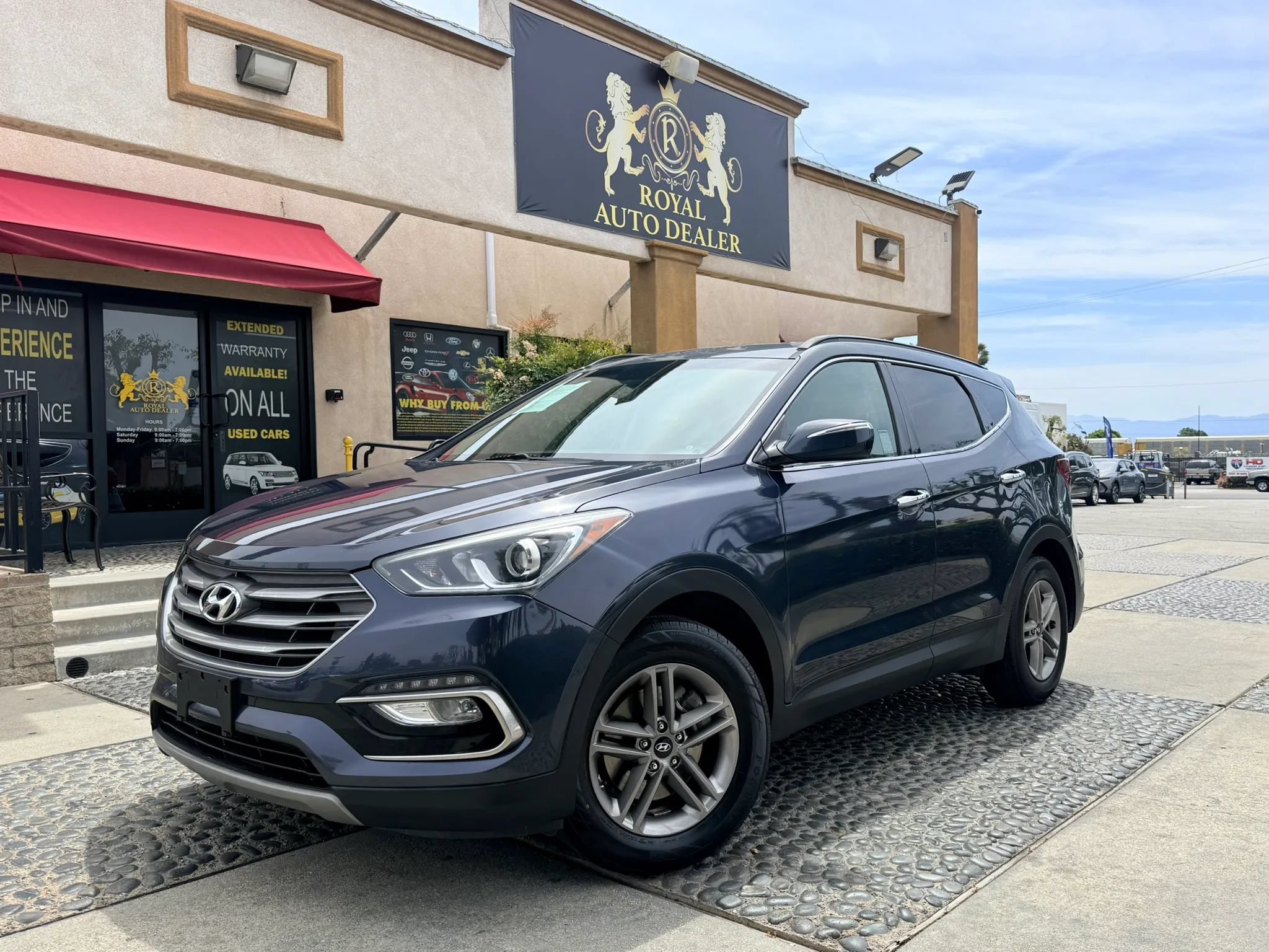 Used 2018 Hyundai Santa Fe Sport w/ 2.4L Value Package 02