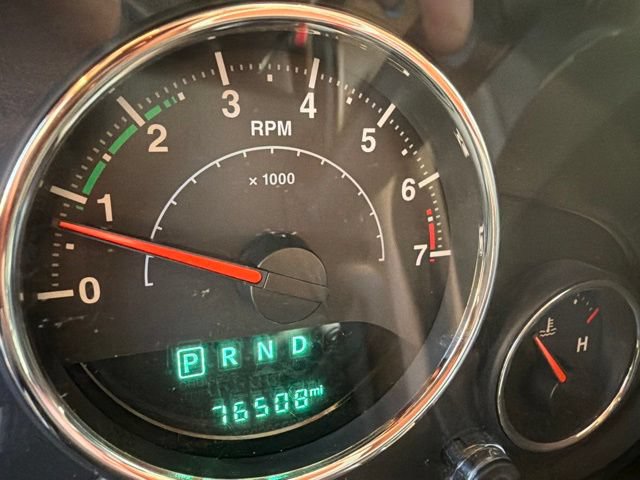 Used 2017 Jeep Wrangler Unlimited Sahara w/ Connectivity Group AWD/4WD image 15