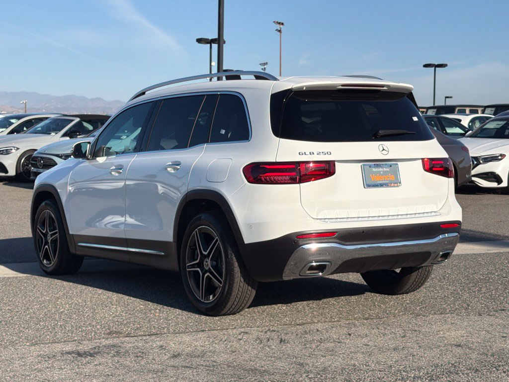 Used 2026 Mercedes-Benz GLB 250 image 10