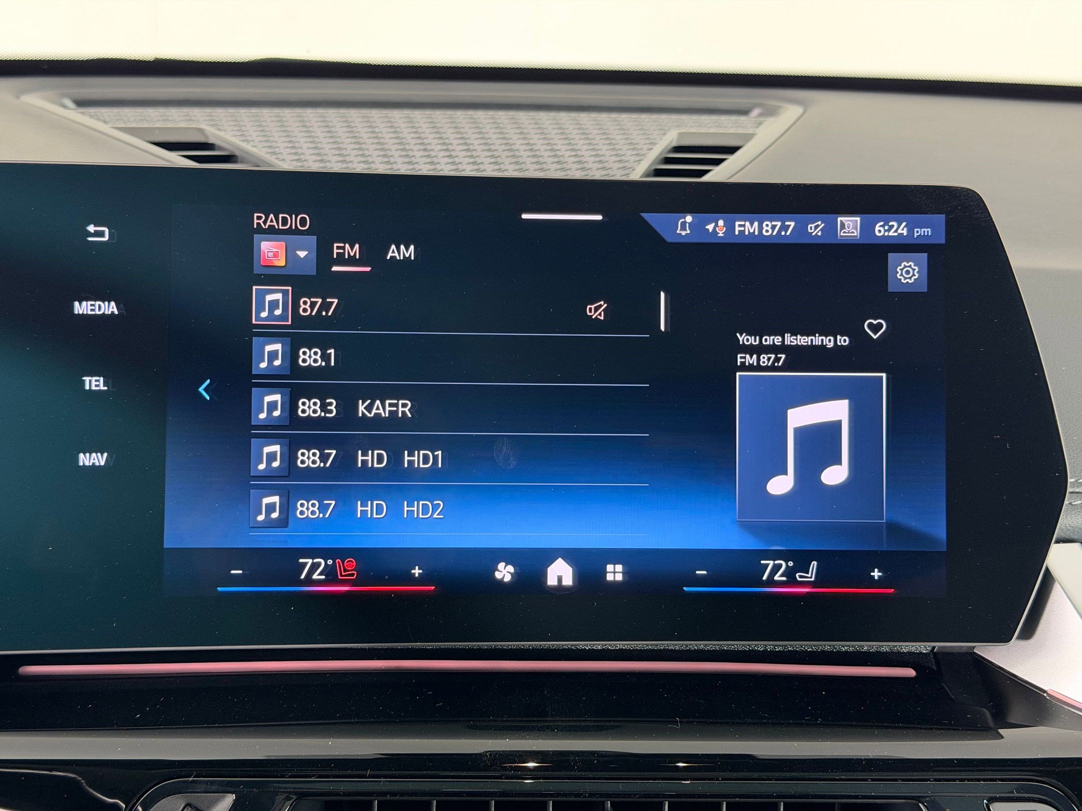 Used 2026 BMW X1 xDrive28i w/ Technology Package image 23