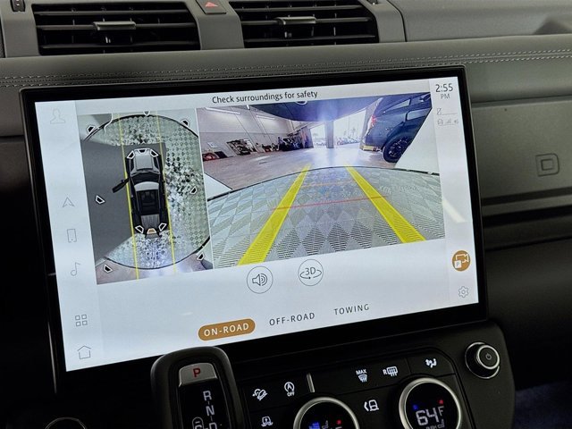 Used 2026 Land Rover Defender 110 X-Dynamic SE image 17