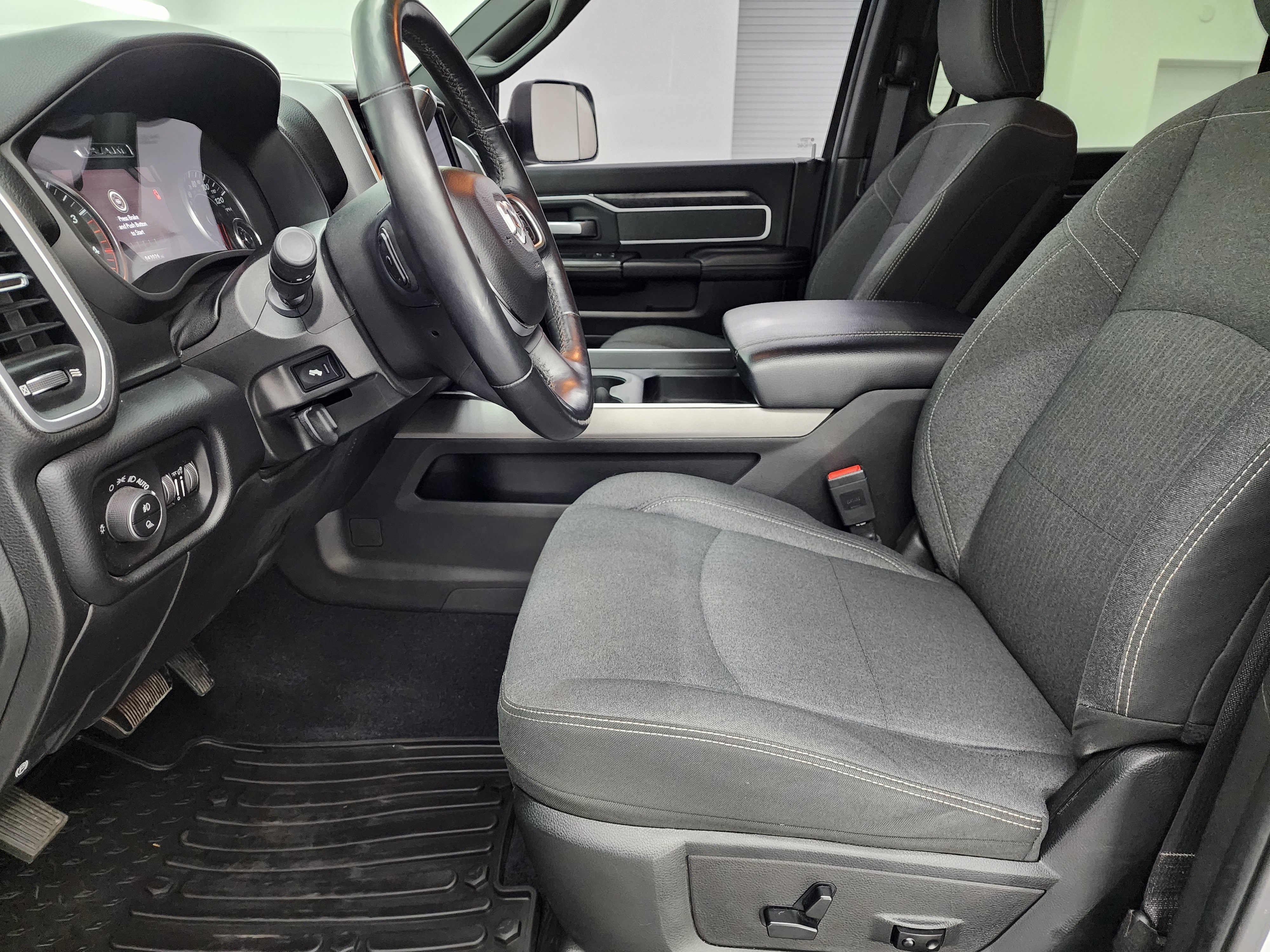 Used 2019 RAM 2500 Big Horn AWD/4WD image 8