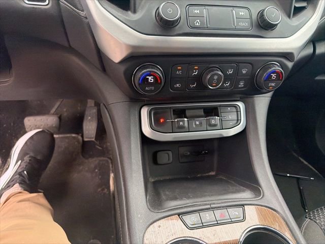 Used 2021 GMC Acadia SLE w/ Elevation Edition FWD image 33