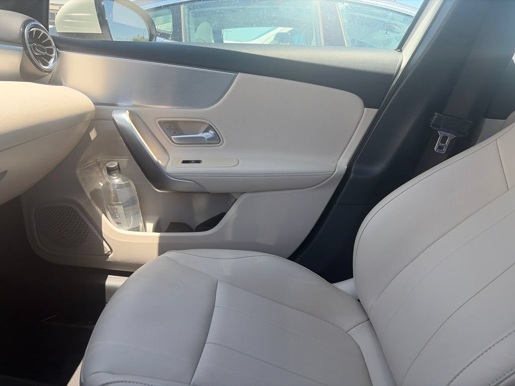 Used 2022 Mercedes-Benz A 220 image 5