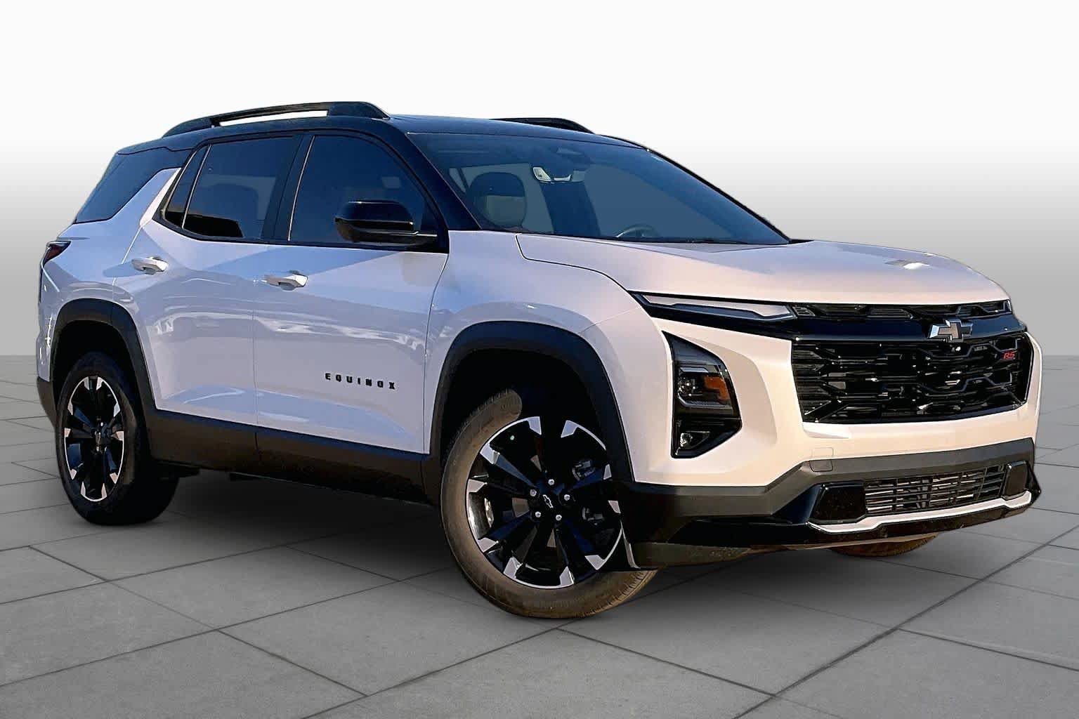 Certified 2025 Chevrolet Equinox RS w/ Safety and Technology Package AWD/4WD image 4