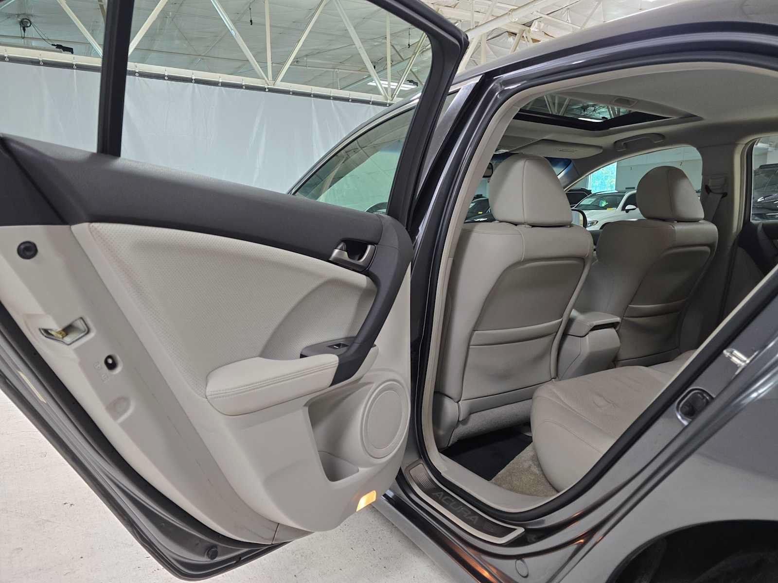 Used 2010 Acura TSX Sedan FWD image 15