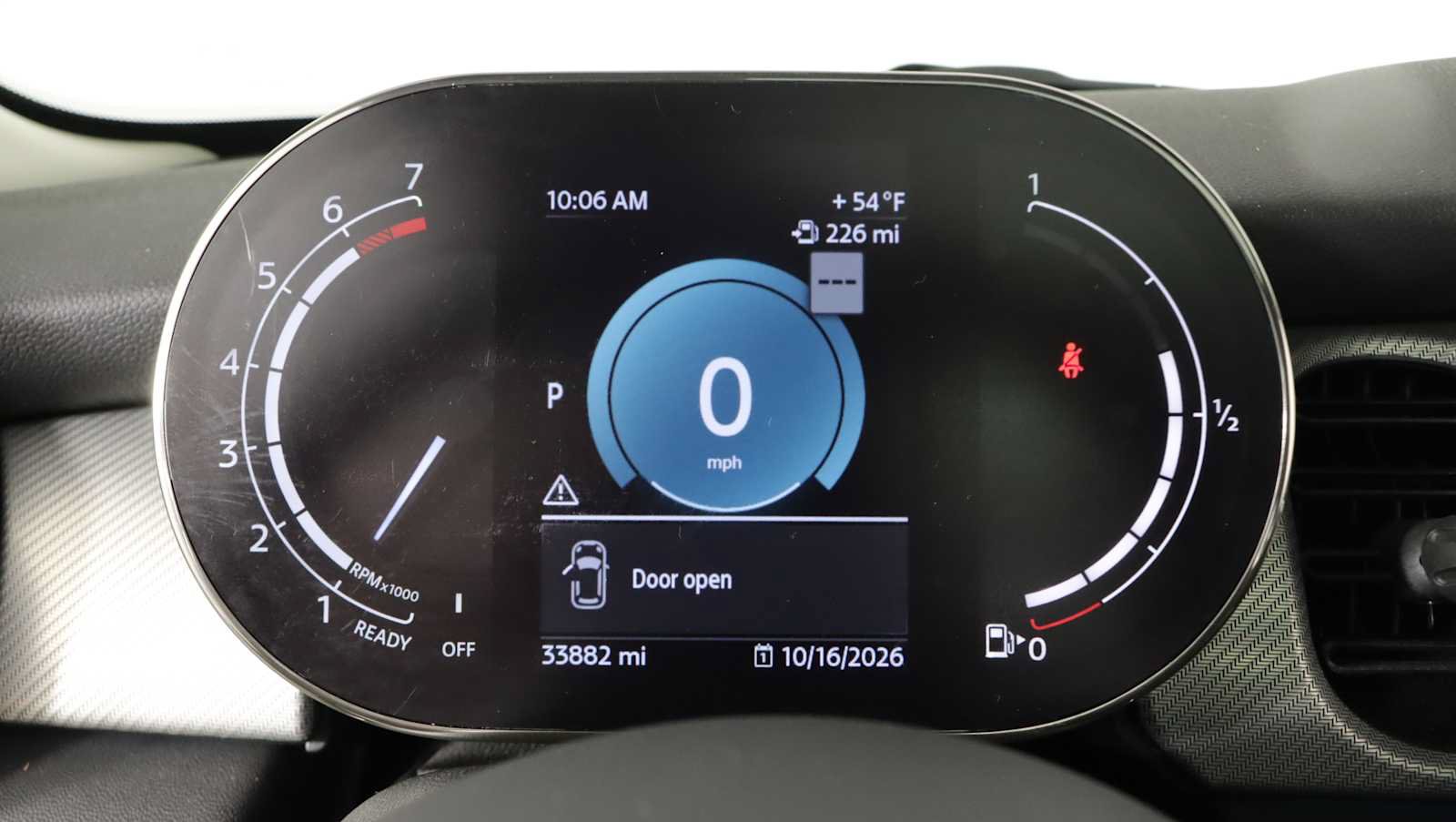 Used 2024 MINI Cooper 4-Door Hardtop FWD image 20