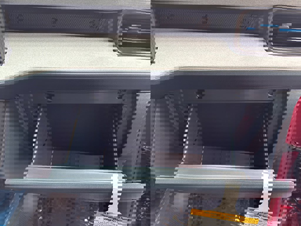 New 2025 Ford Maverick XLT w/ XLT Luxury Package image 40