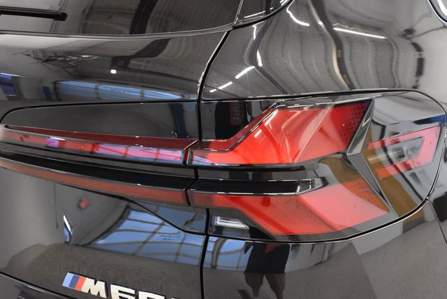 New 2026 BMW X5 M60i w/ Climate Comfort Package image 12