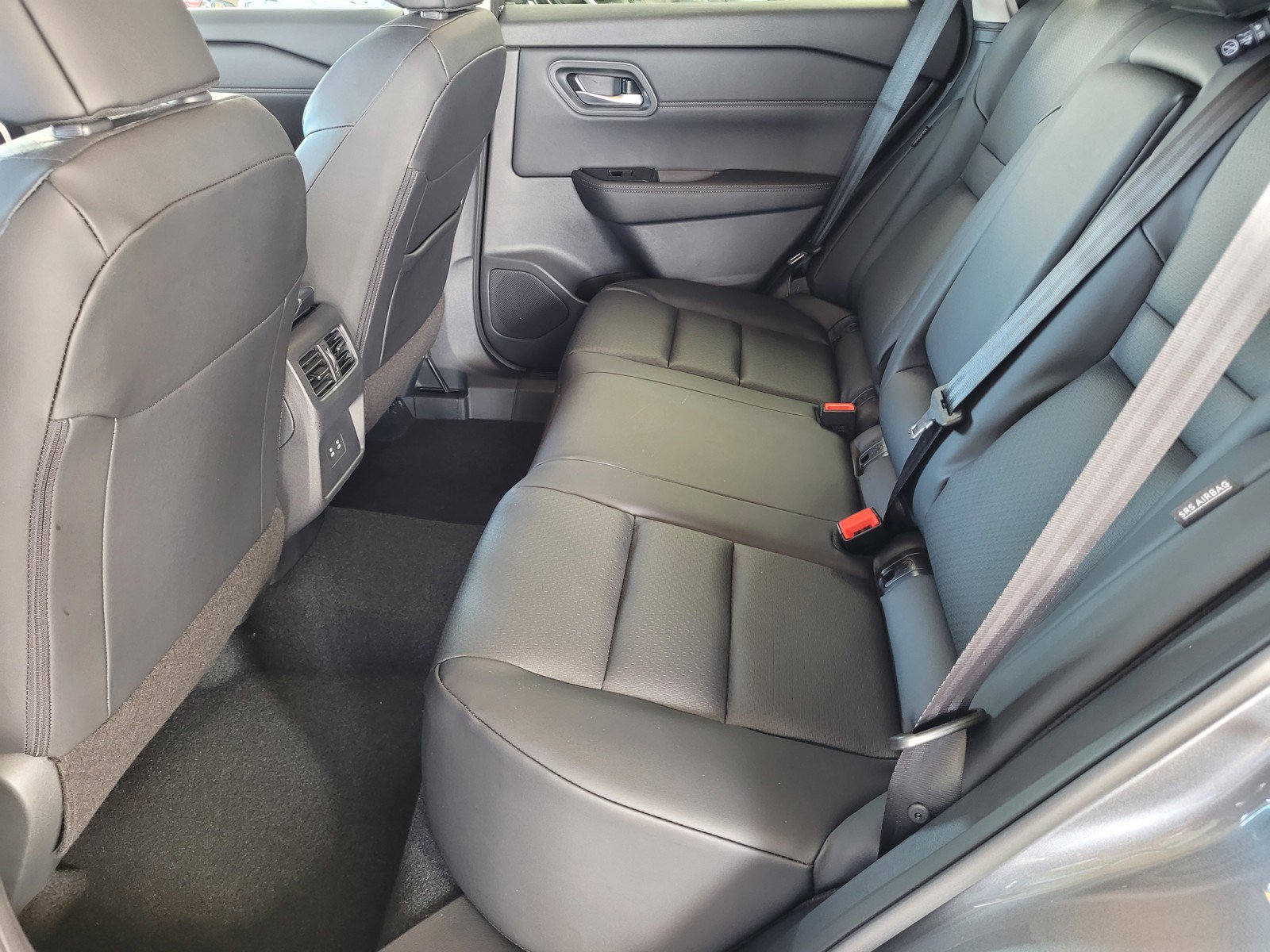 New 2026 Nissan Rogue Dark Armor FWD image 7