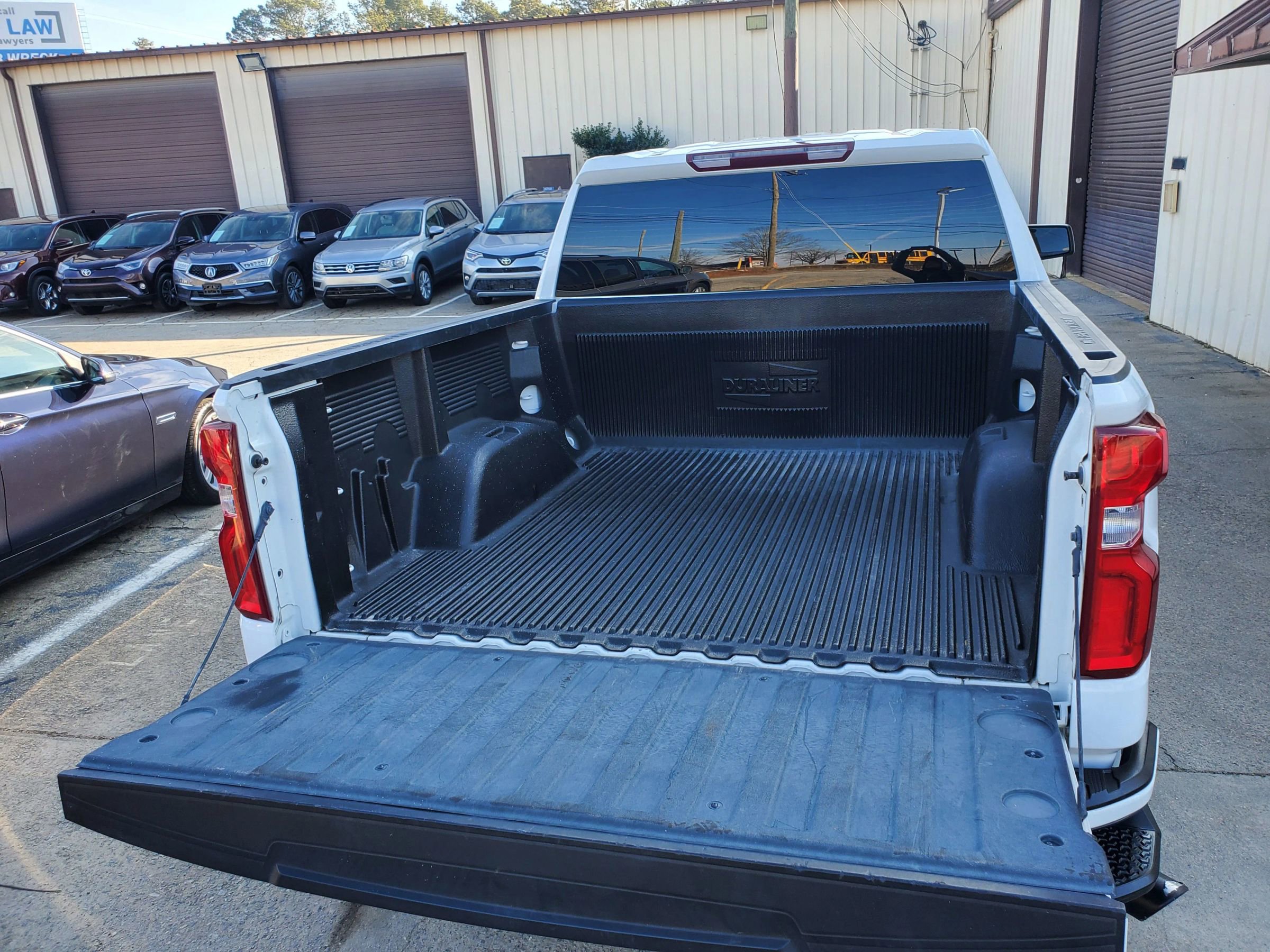 Used 2021 Chevrolet Silverado 1500 Custom RWD image 21