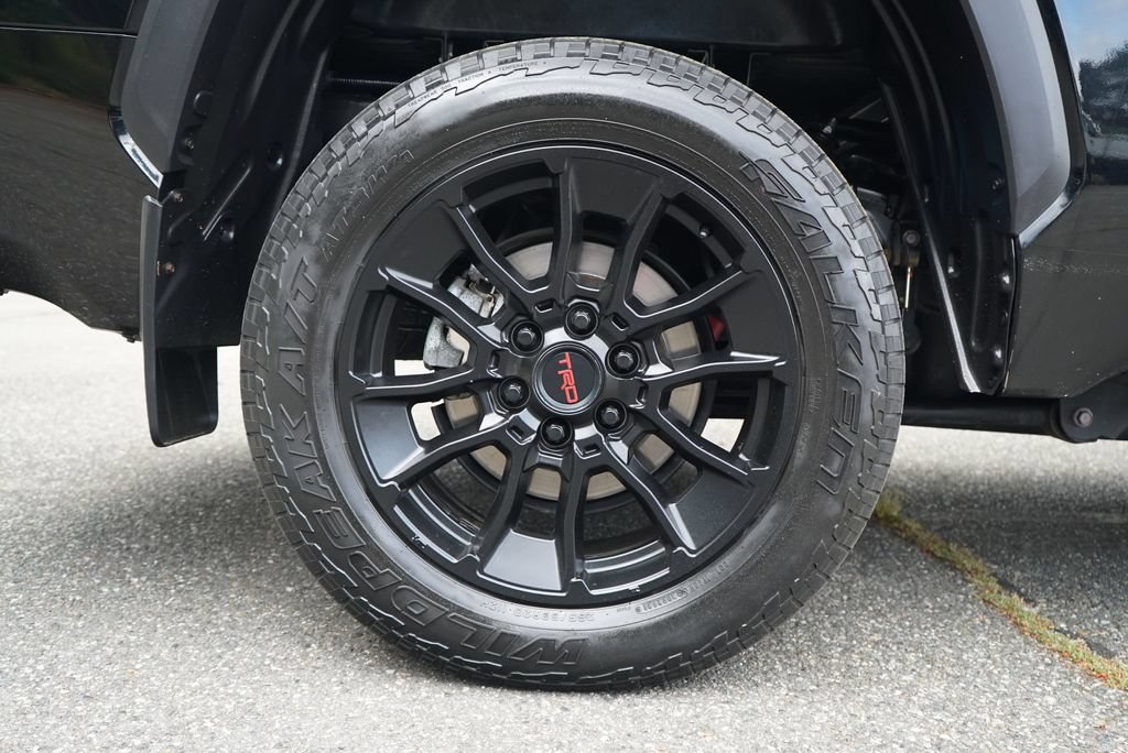 Used 2022 Toyota Tundra Limited w/ TRD Off-Road Package AWD/4WD image 34