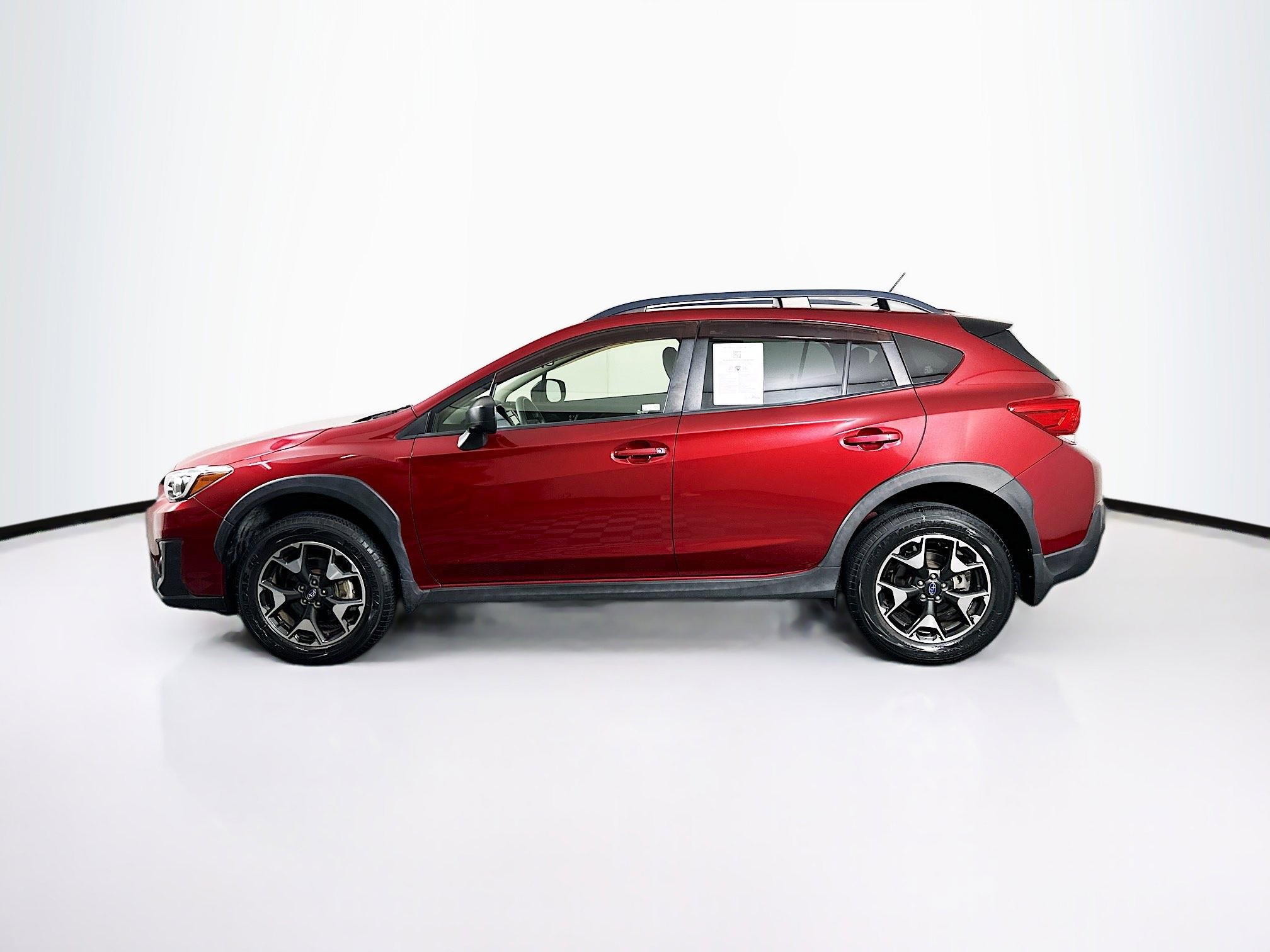 Used 2019 Subaru Crosstrek 2.0i w/ Eyesight System image 4