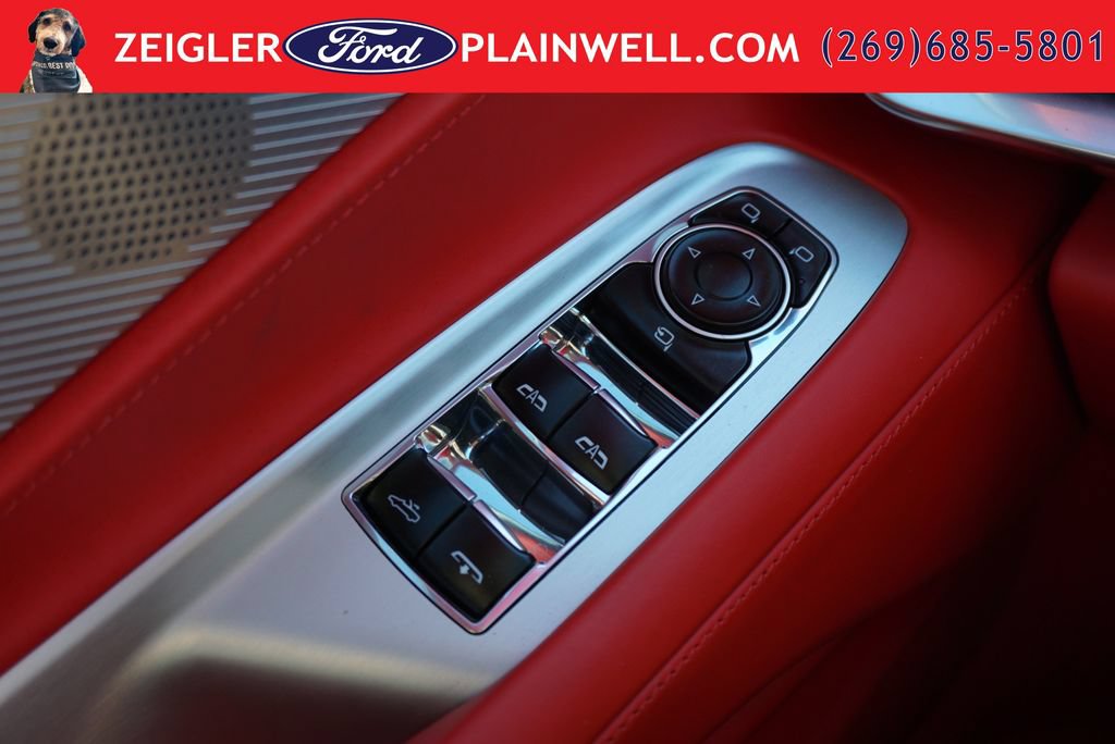 Used 2024 Chevrolet Corvette Stingray Premium Conv w/ Z51 Performance Package RWD image 30