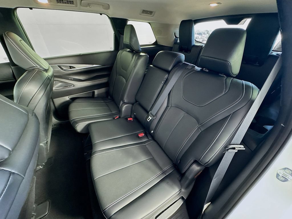 Certified 2023 INFINITI QX60 Luxe w/ Vision Package FWD image 26