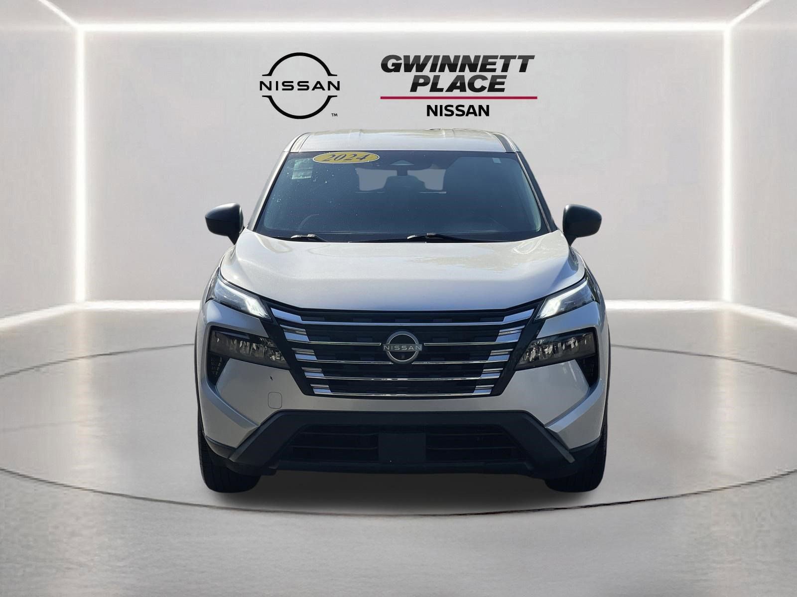 Used 2024 Nissan Rogue S image 26