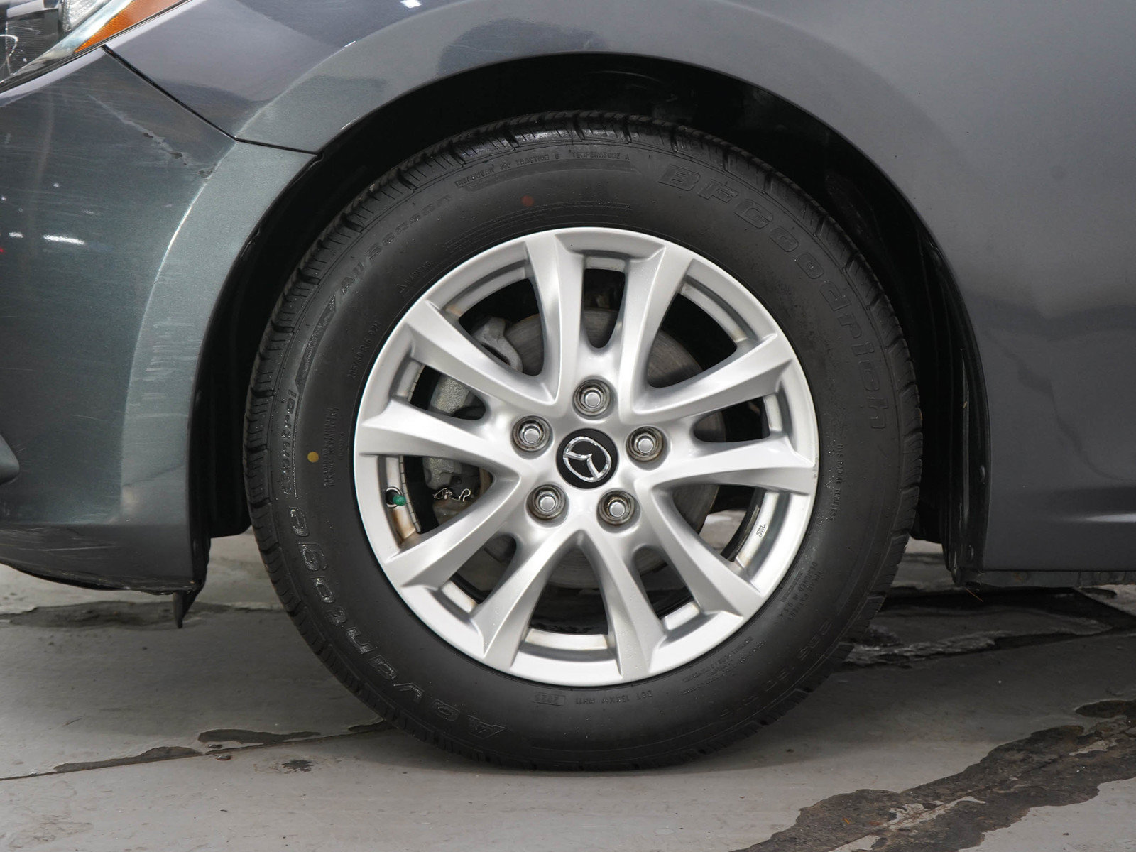 Used 2014 MAZDA MAZDA3 i Touring FWD image 25