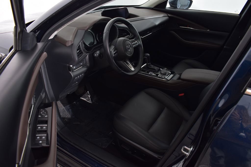 Used 2023 MAZDA CX-30 AWD 2.5 S w/ Premium Package image 14