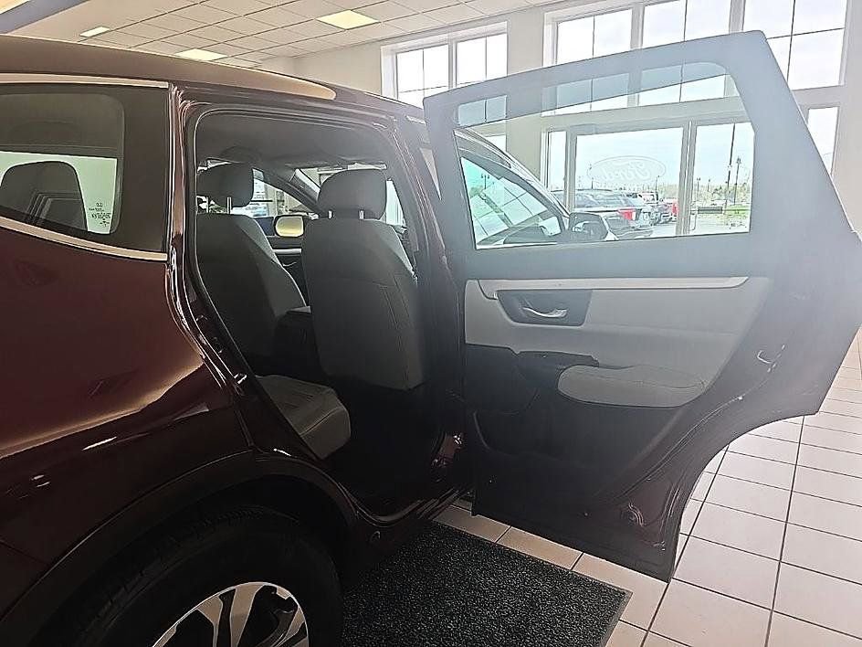 Used 2017 Honda CR-V LX image 29