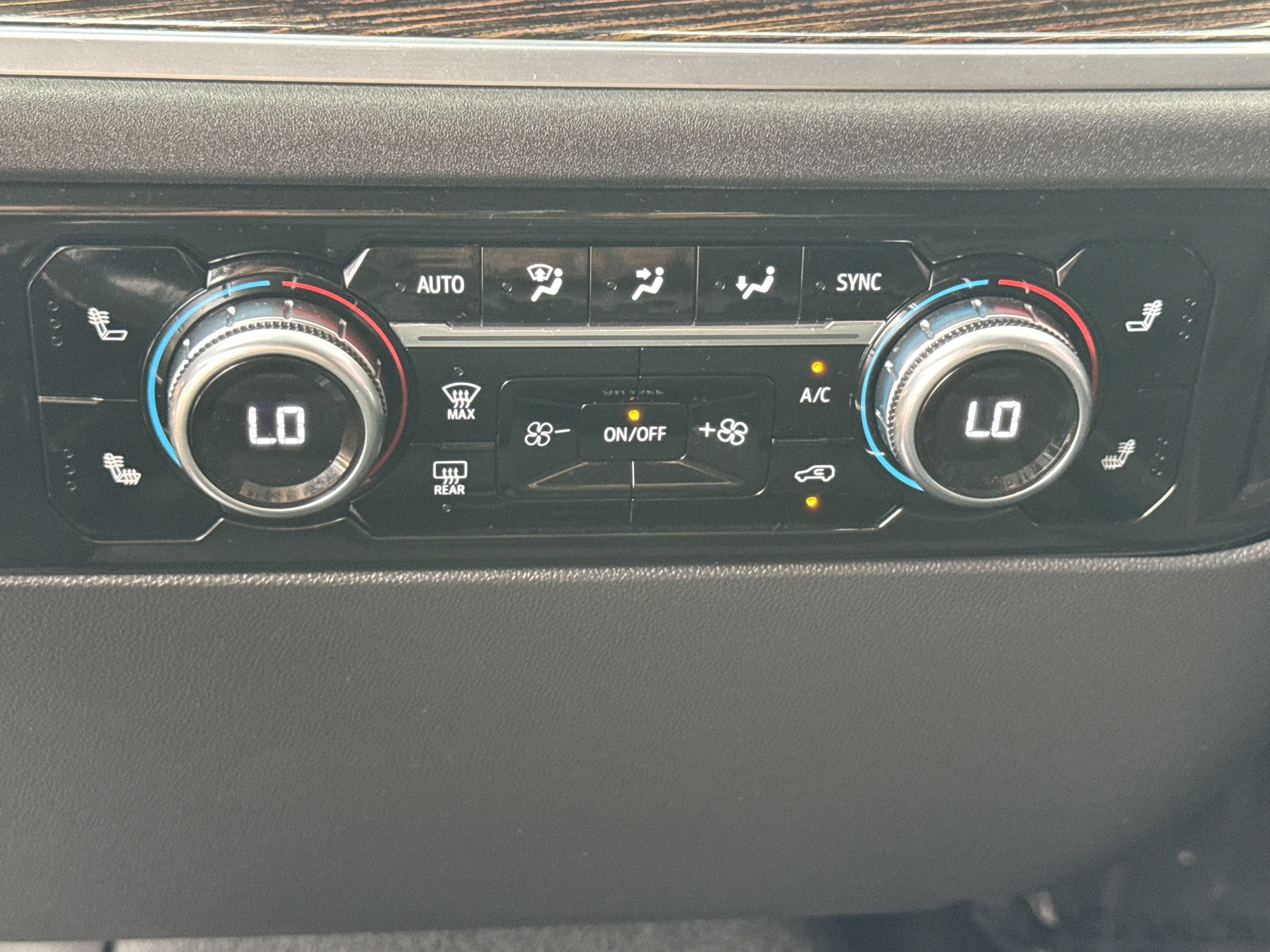 Used 2022 GMC Sierra 1500 Elevation image 52