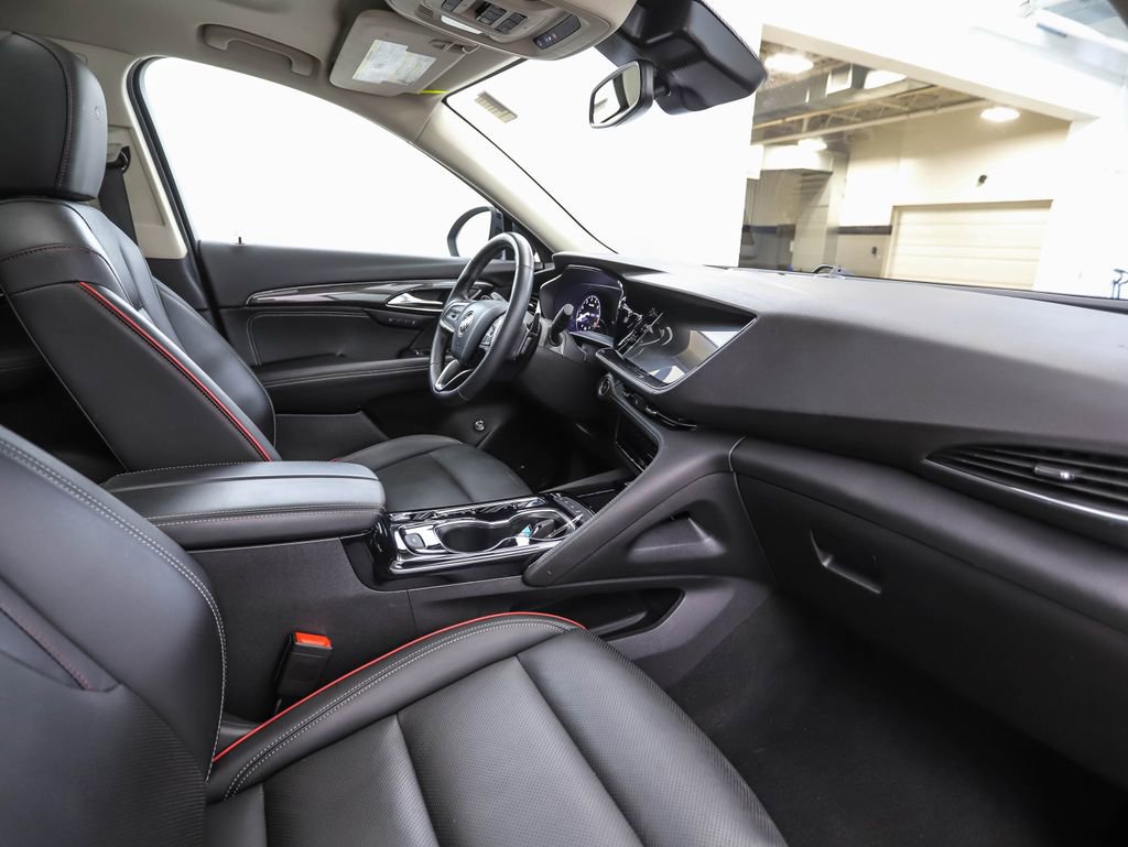 Used 2022 Buick Envision Essence w/ Technology Package I image 30