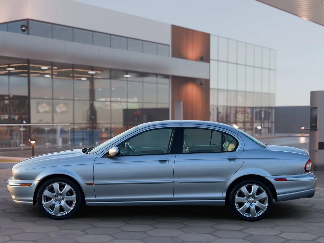 Used 2006 Jaguar X-TYPE 3.0 image 5