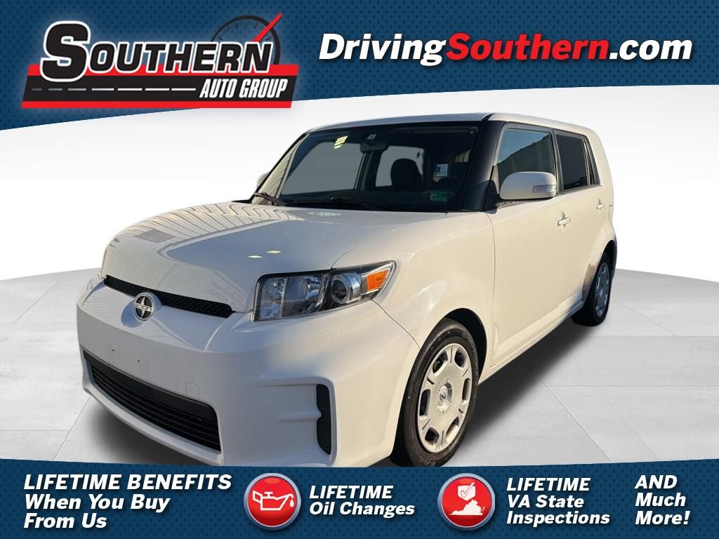 Used 2011 Scion xB image 1