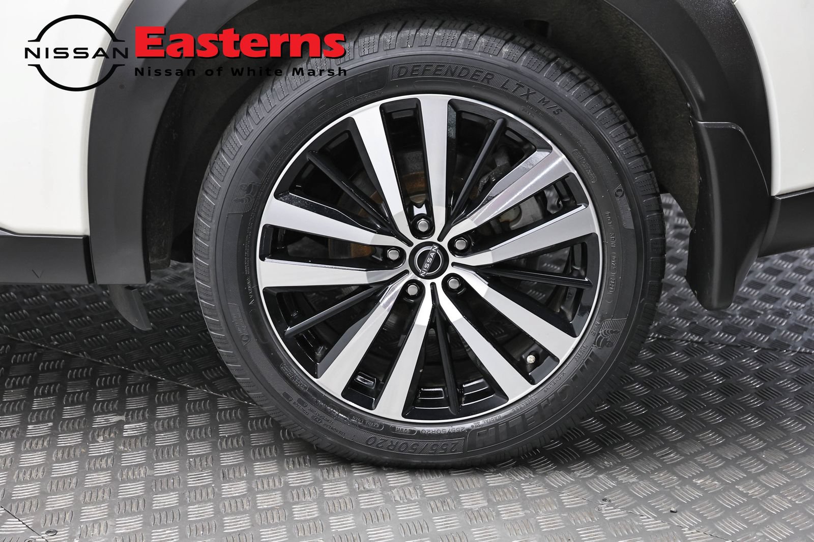 Used 2023 Nissan Pathfinder Platinum AWD/4WD image 8