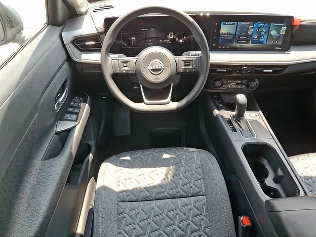 New 2026 Nissan Kicks SV w/ Cold Weather Package FWD image 10