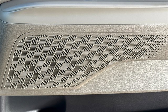 New 2026 Kia Carnival EX image 22